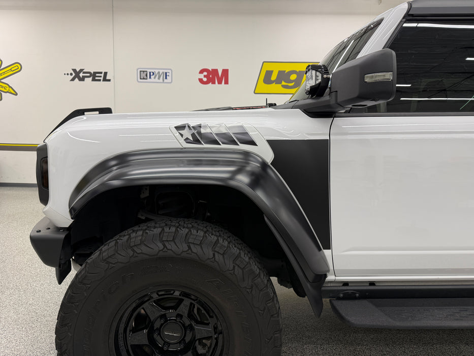 Bronco Raptor "GLADE" Fender Graphics