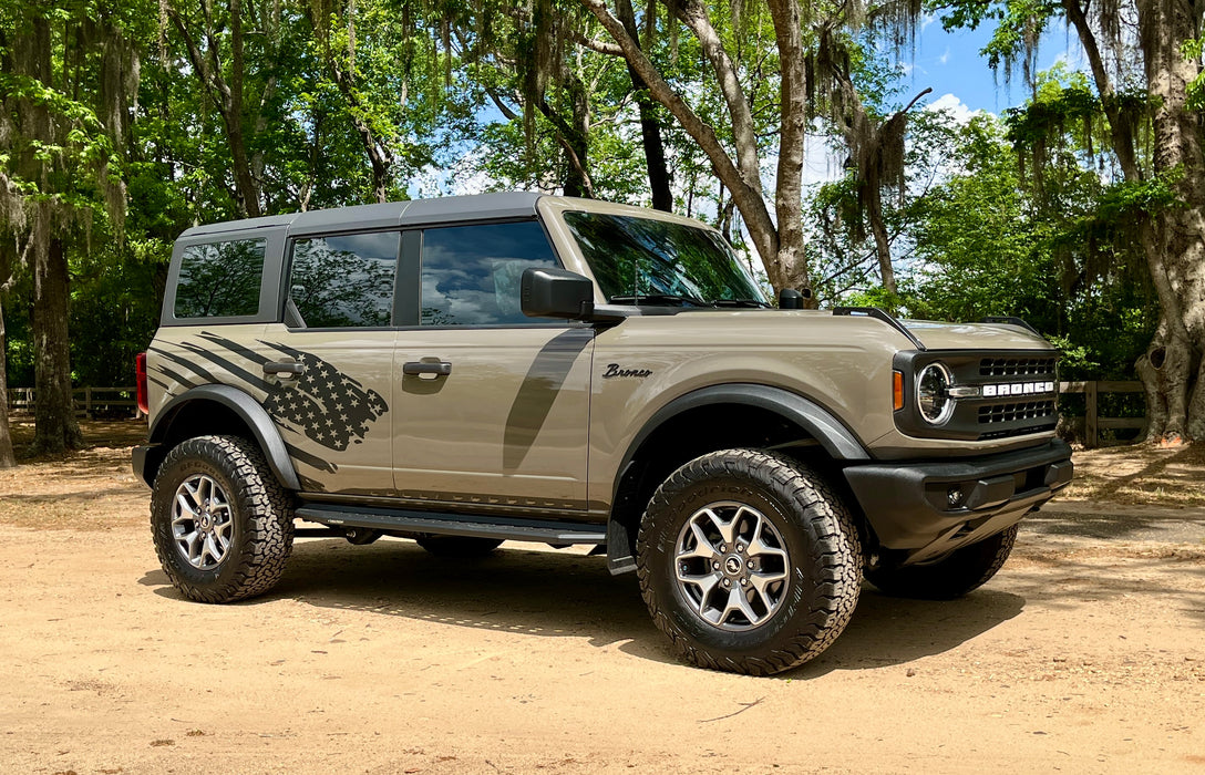 Bronco Flag side-panel graphics