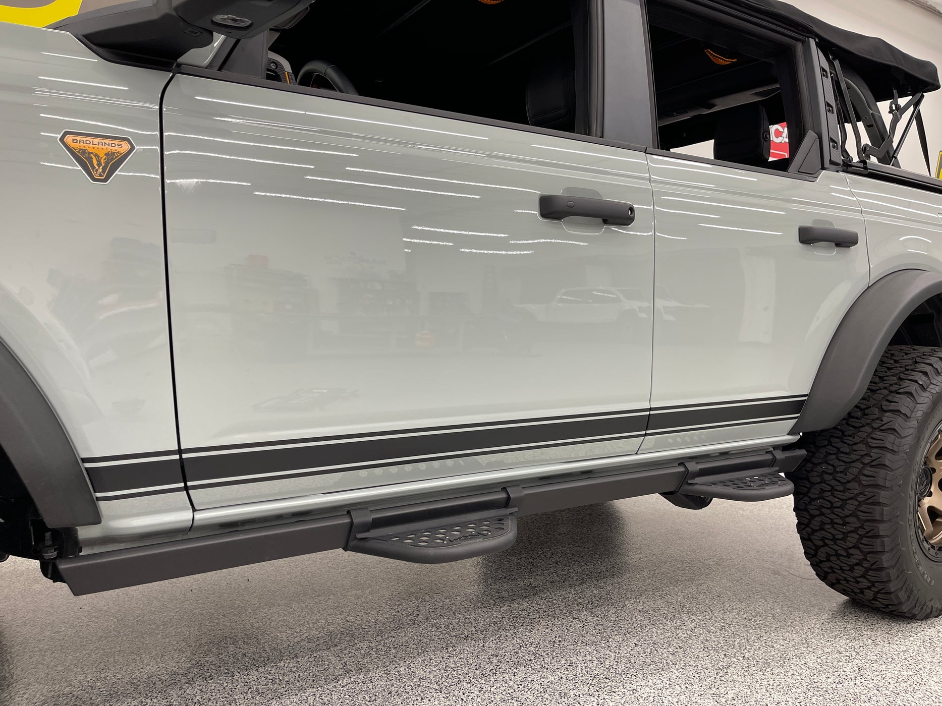 Classic 3 Inch Bronco Rocker Kit — Underground Graphics